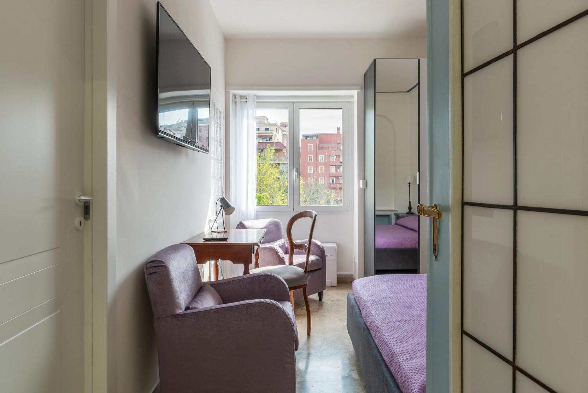 4 Winds Apartment Rom